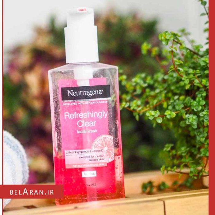 ژل شستشوی صورت گریپ فروت نوتروژینا-خرید لوازم آرایش اورجینال بلاران Neutrogena Refreshingly Clear Facial Wash with Pink Grapefruit and Vitamin