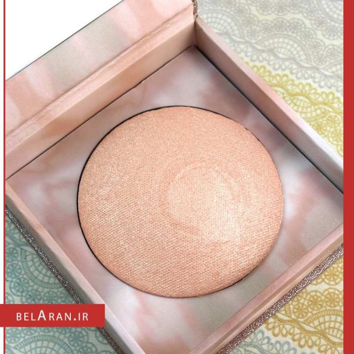شیمر اربن دیکی-محصولات اربان دیکی-خرید لوازم آرایش اورجینال-بلاران Urban Decay Naked Illuminated Shimmering Powder for Faca Body Aura belaran