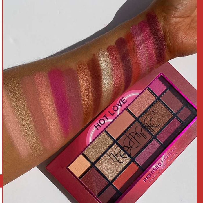 پالت سایه هات لاو تکنیک-محصولات تکنیک-خرید لوازم آرایش اورجینال-بلاران Technic 15 Color Eyeshadow Palette Hot Love belaran